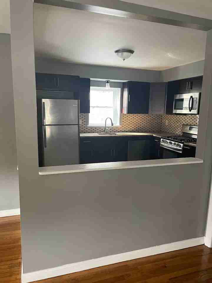 400 Boyden Ave #3 - Photo 6 of 8