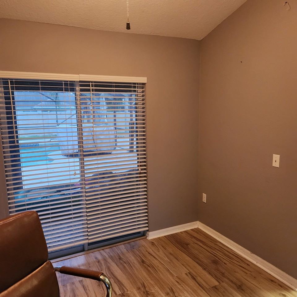 5175 Frisco St - Photo 4 of 20