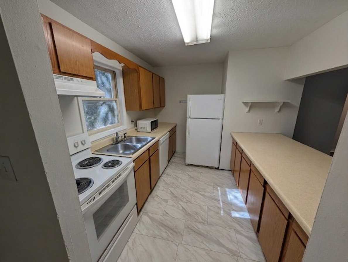 621 Margo Rd #A - Photo 7 of 26
