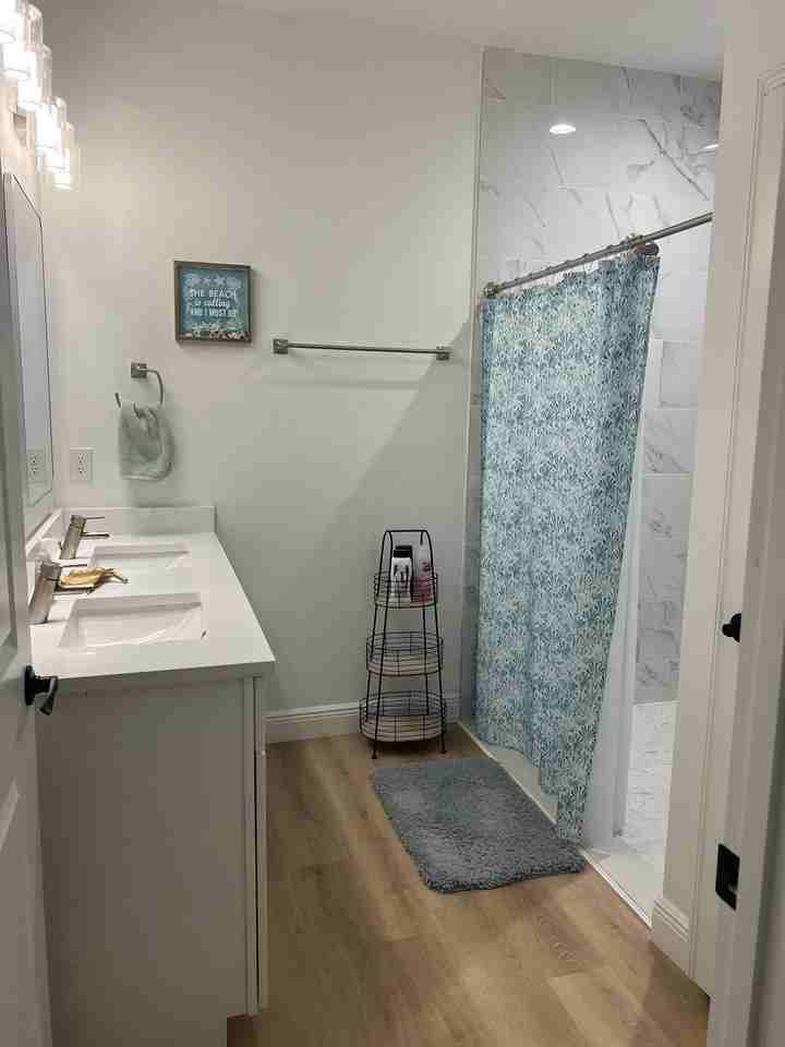 16443 Strauss Ave - Photo 5 of 7