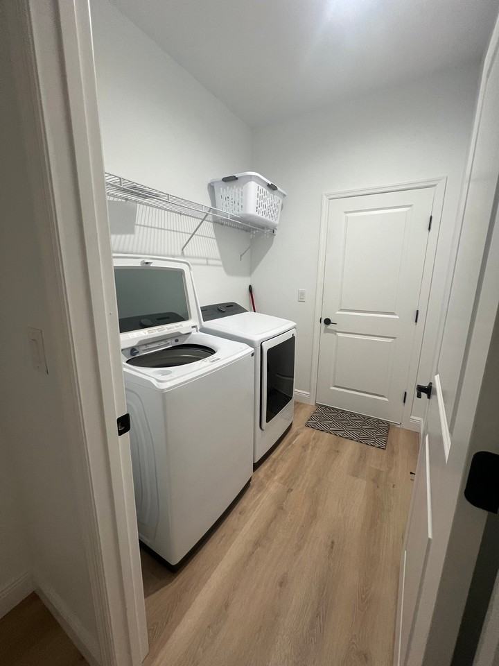 16443 Strauss Ave - Photo 7 of 7