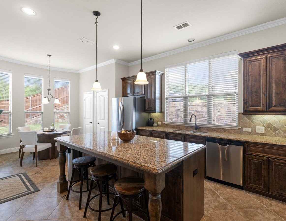 3000 Waterglen - Photo 2 of 20