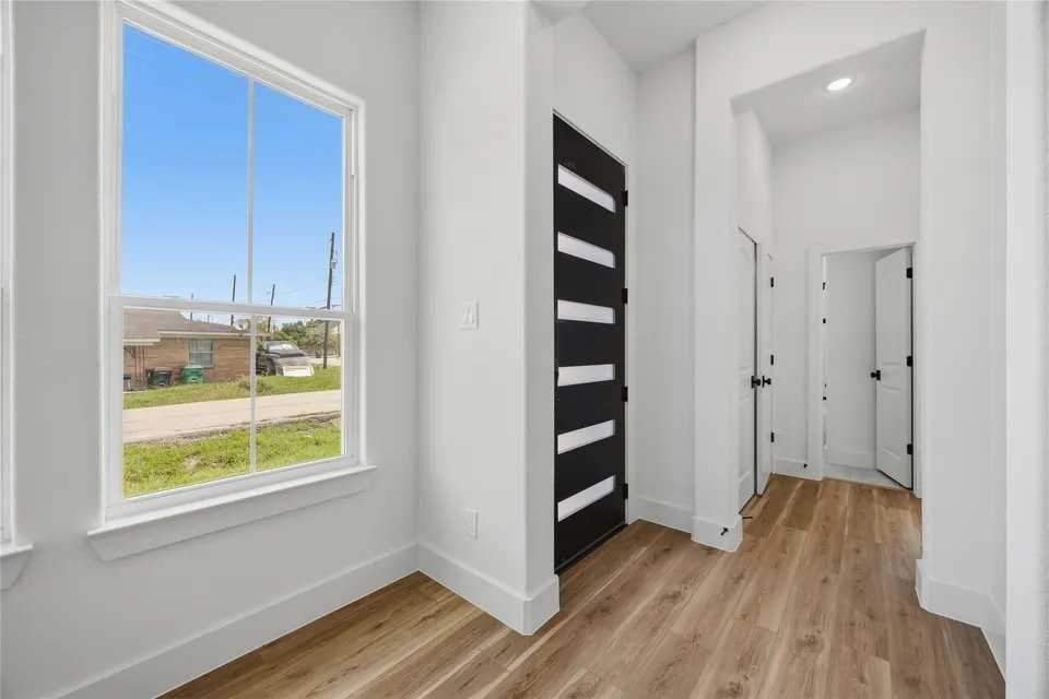 7900 Bowen St #A - Photo 3 of 19