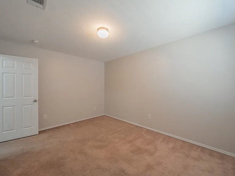 7525 Berrenda Dr - Photo 5 of 19