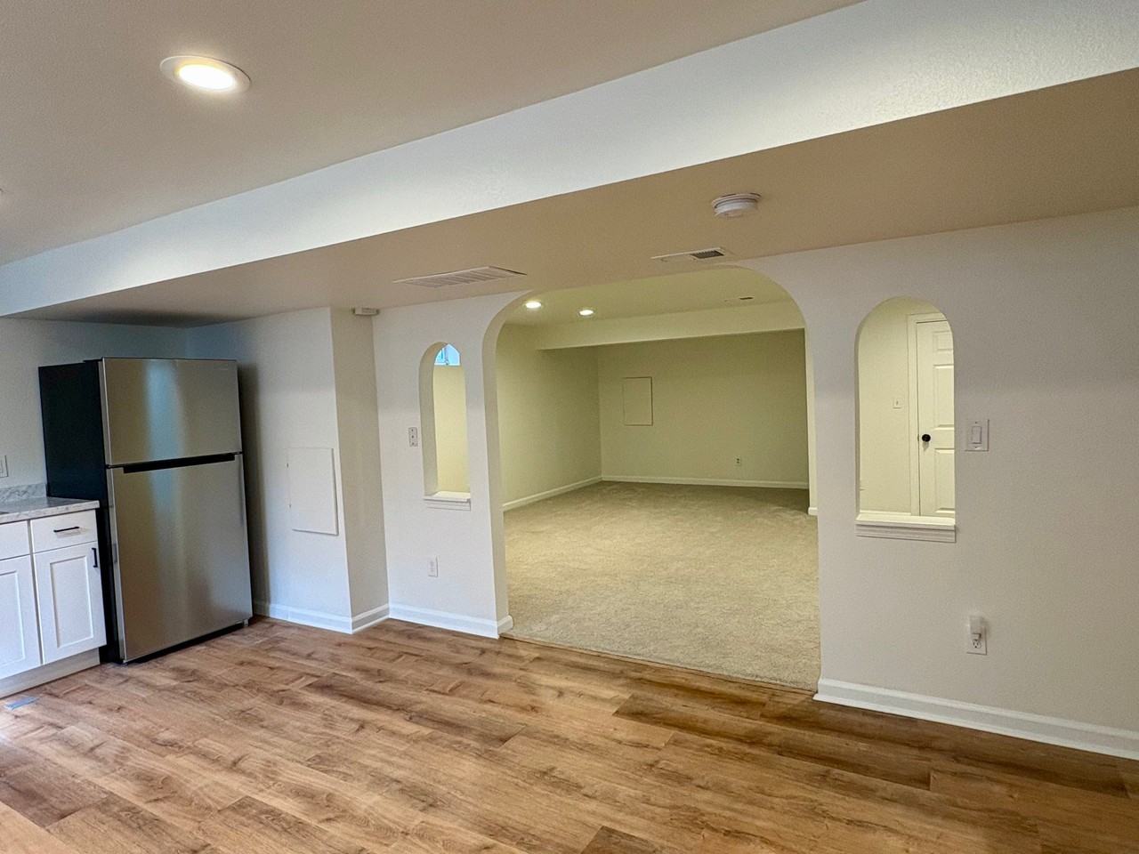 925 Wolff St #B - Photo 2 of 12