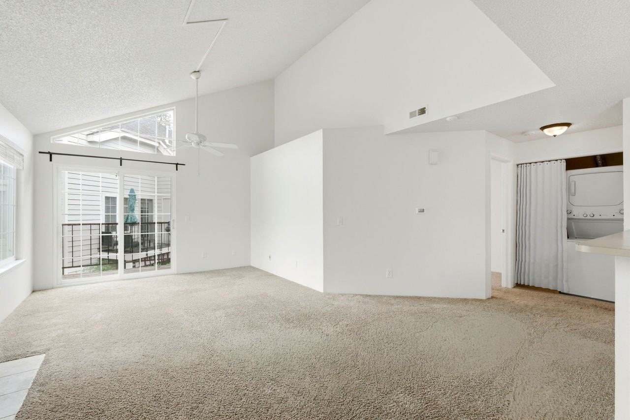 13864 E Lehigh Ave #B - Photo 6 of 19
