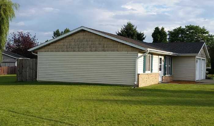950 Van Buren Ave - Photo 2 of 2