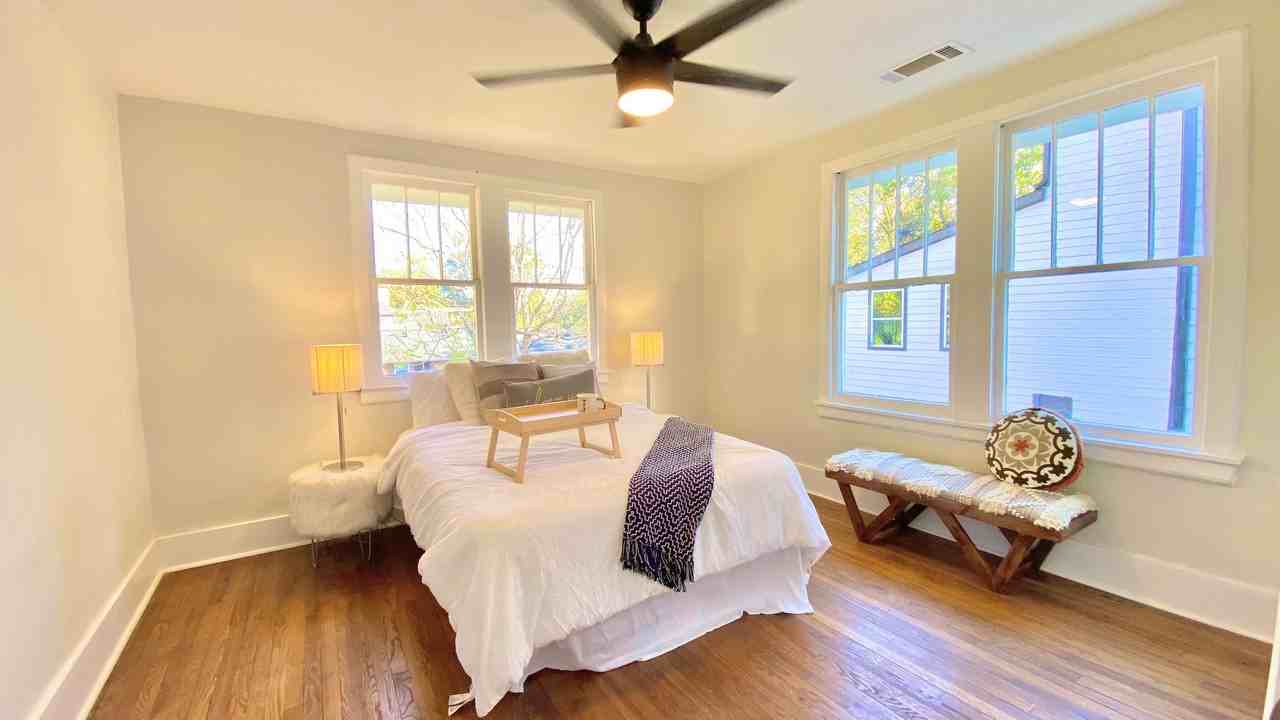656 Cascade Ave Sw #656 - Photo 7 of 8