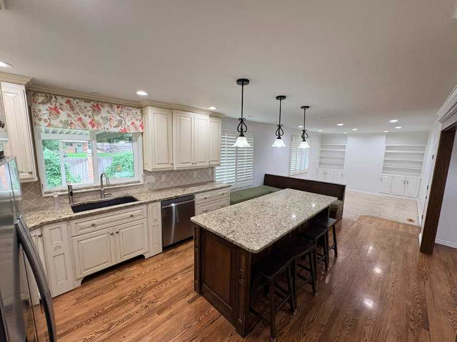 3162 Ne - Photo 3 of 32