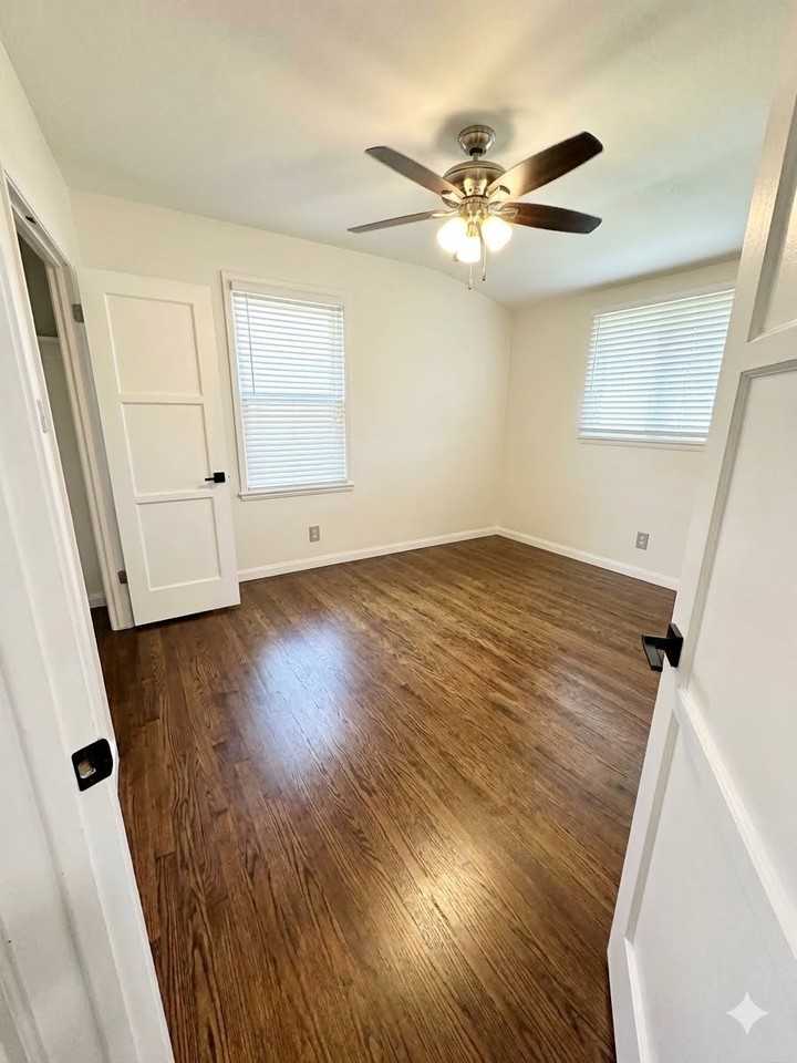 4816 Sunnyside Dr - Photo 3 of 8