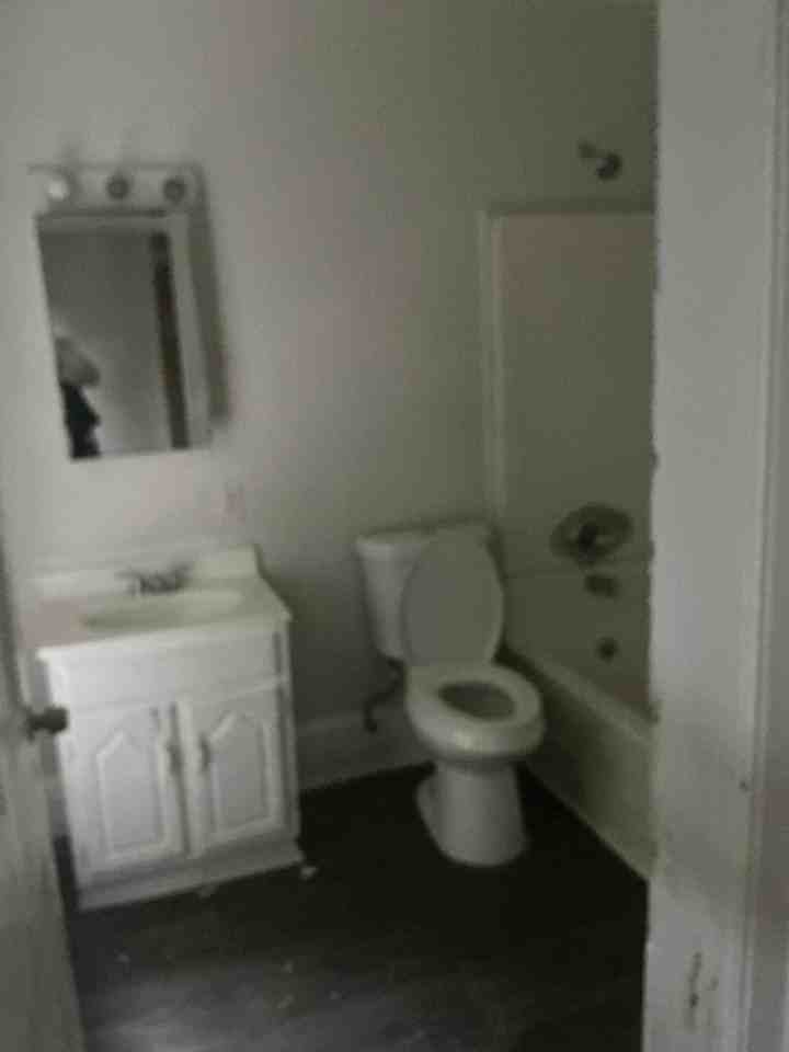 40 Carpenter Ave #2 - Photo 5 of 10