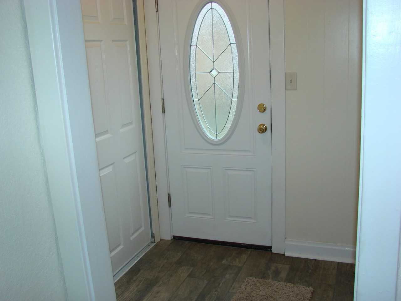 104 Oliver Ave - Photo 7 of 14