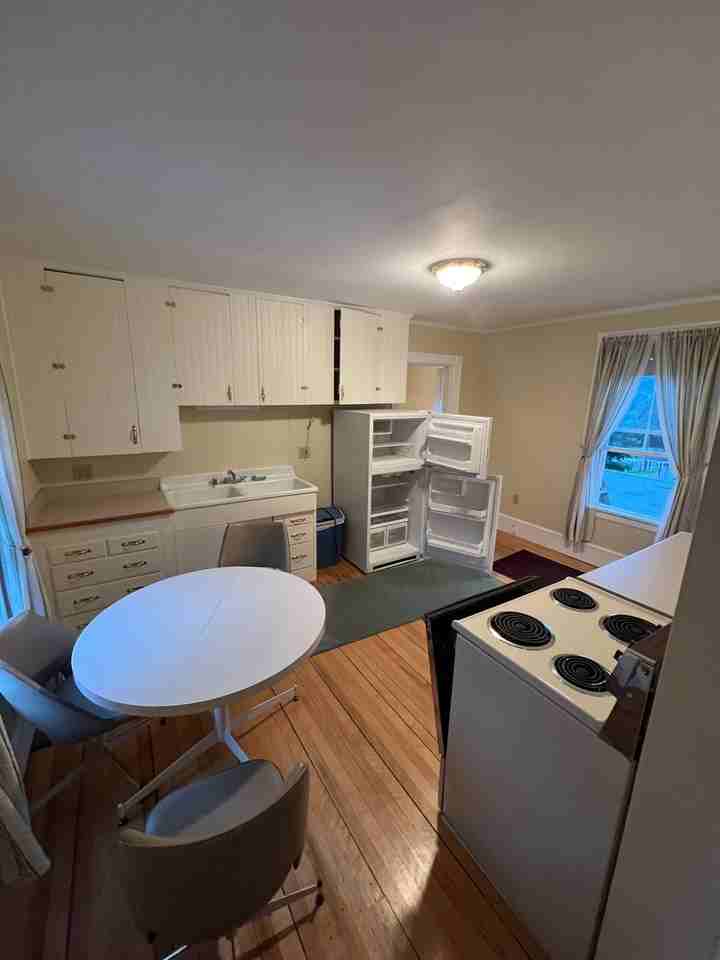33 E Summer St #1 - Photo 3 of 10