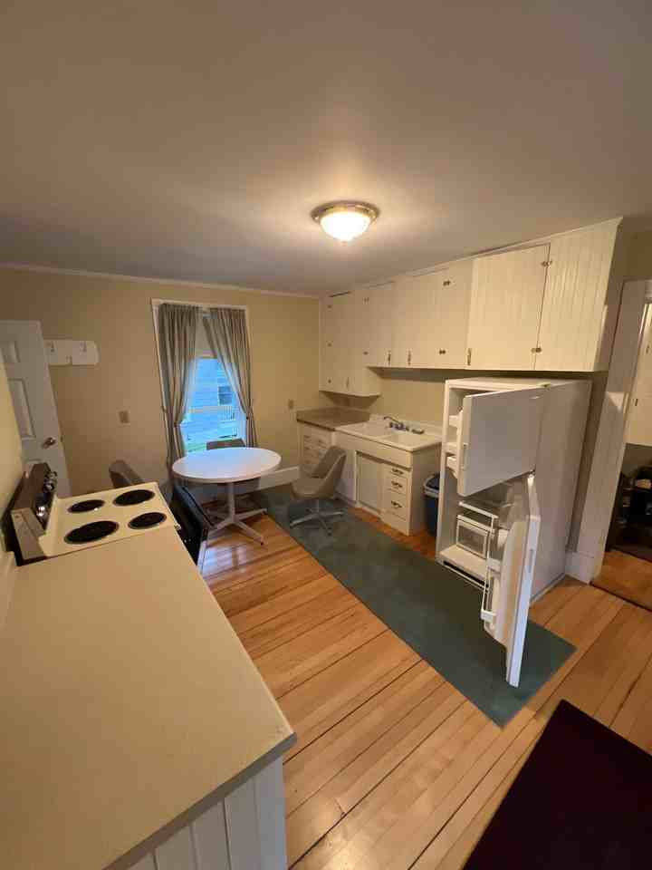 33 E Summer St #1 - Photo 4 of 10