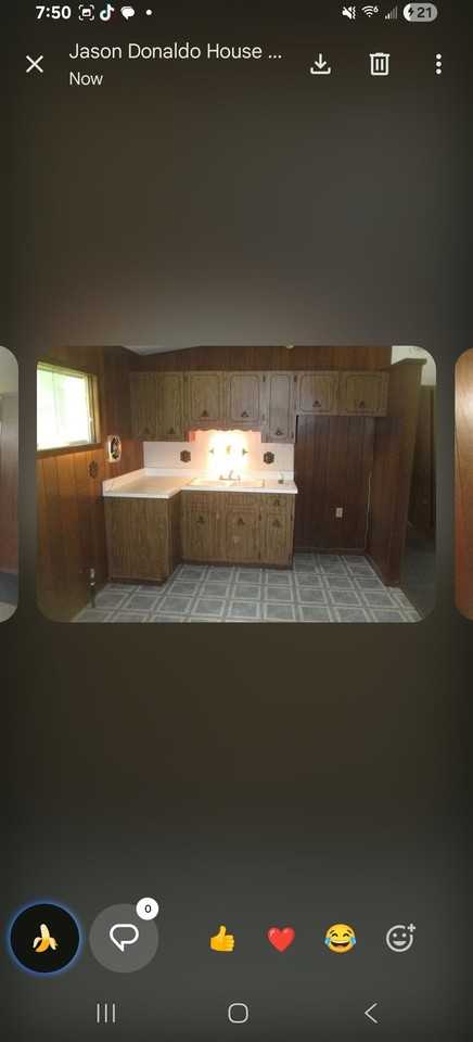 766 N Elmwood Dr - Photo 5 of 7