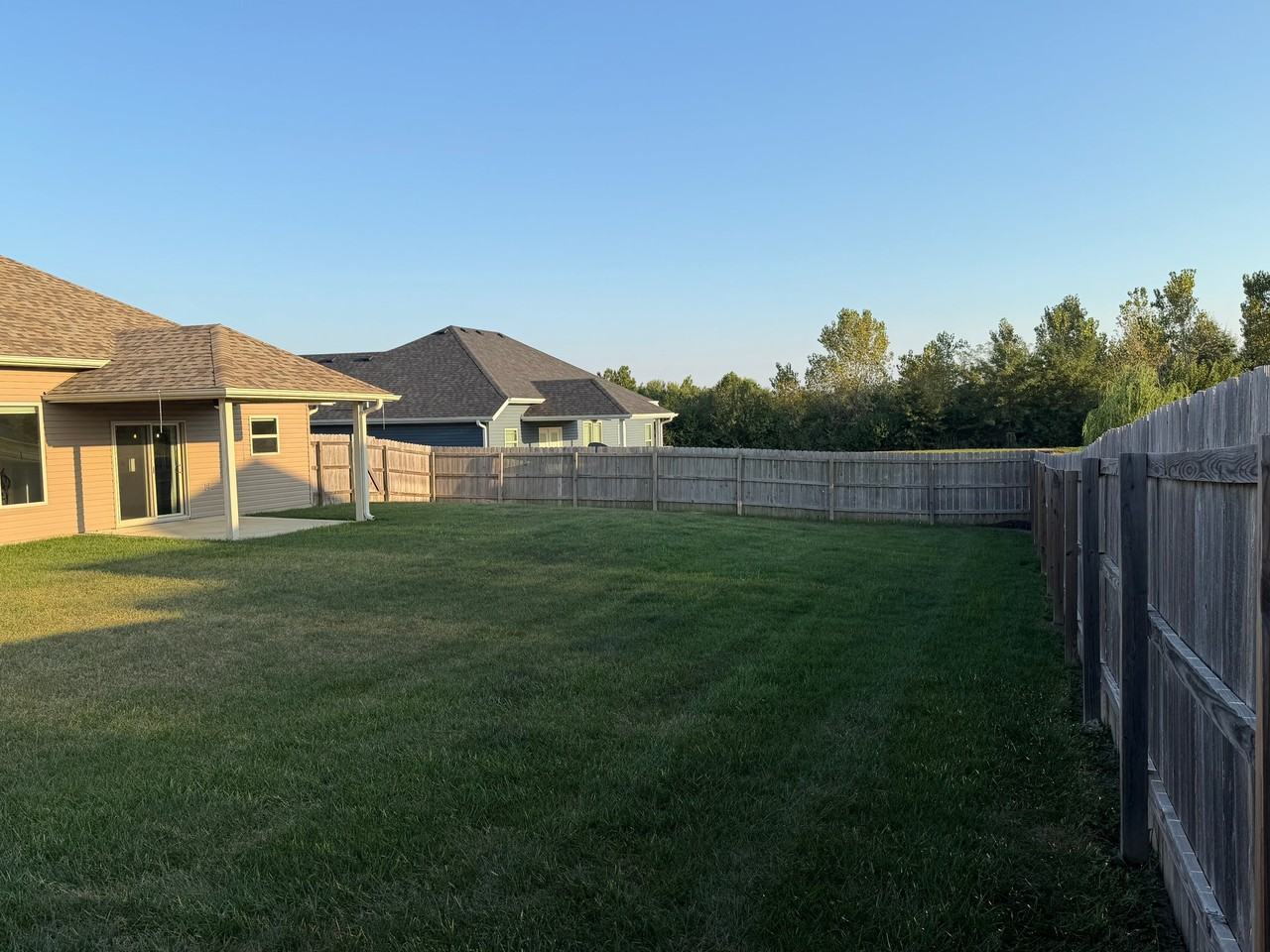 5709 Ascot Way - Photo 3 of 9