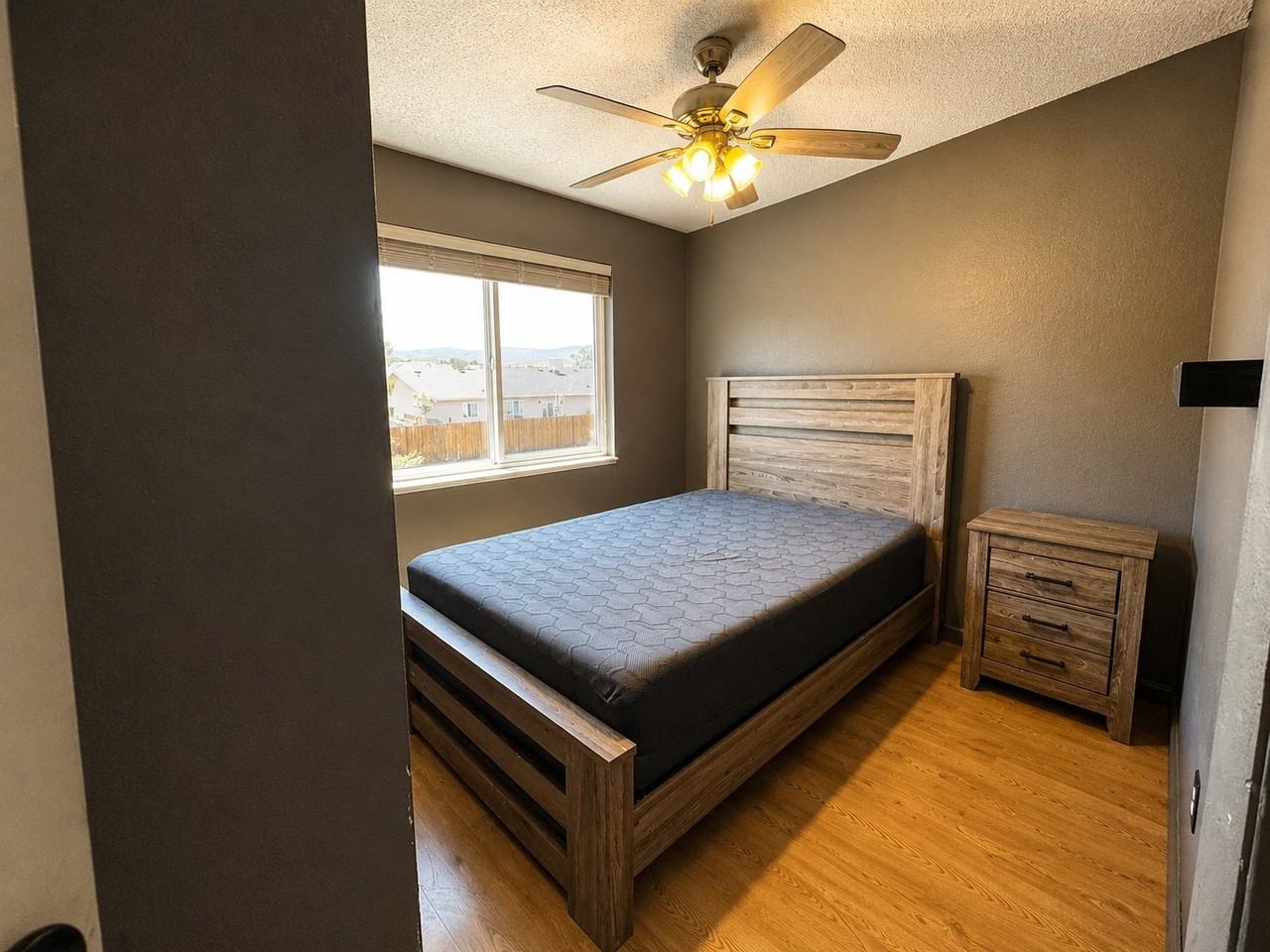 1168 Olson Ave - Photo 5 of 9