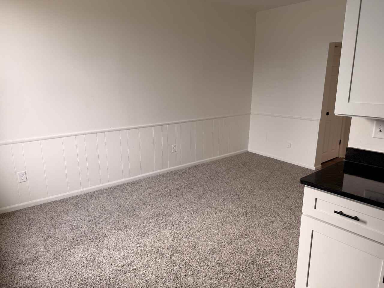 115 Brenner Ct - Photo 3 of 5