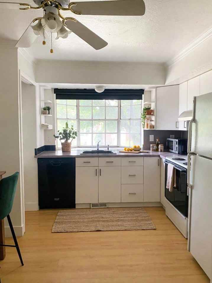 8272 S Williamsburg Park Cir - Photo 7 of 13