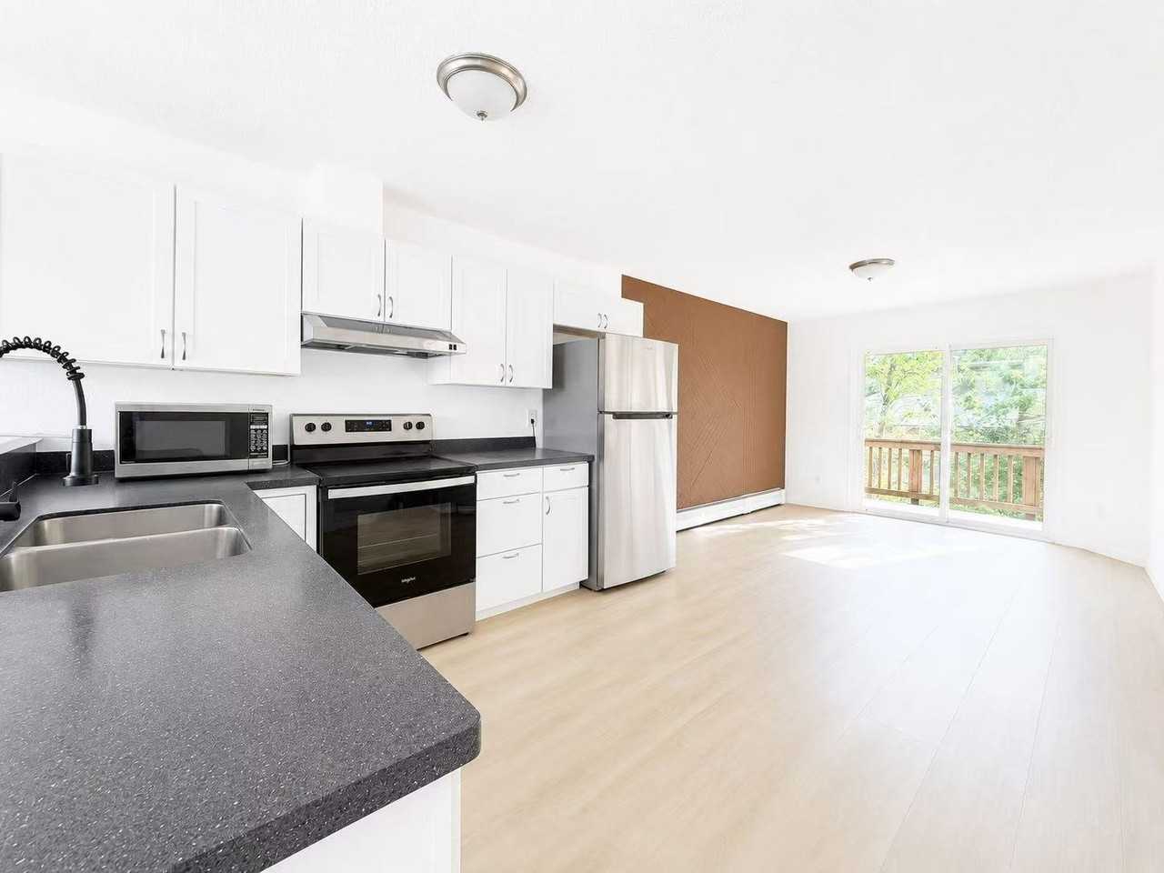 4011 Turnagain Blvd E #2 - Photo 4 of 11