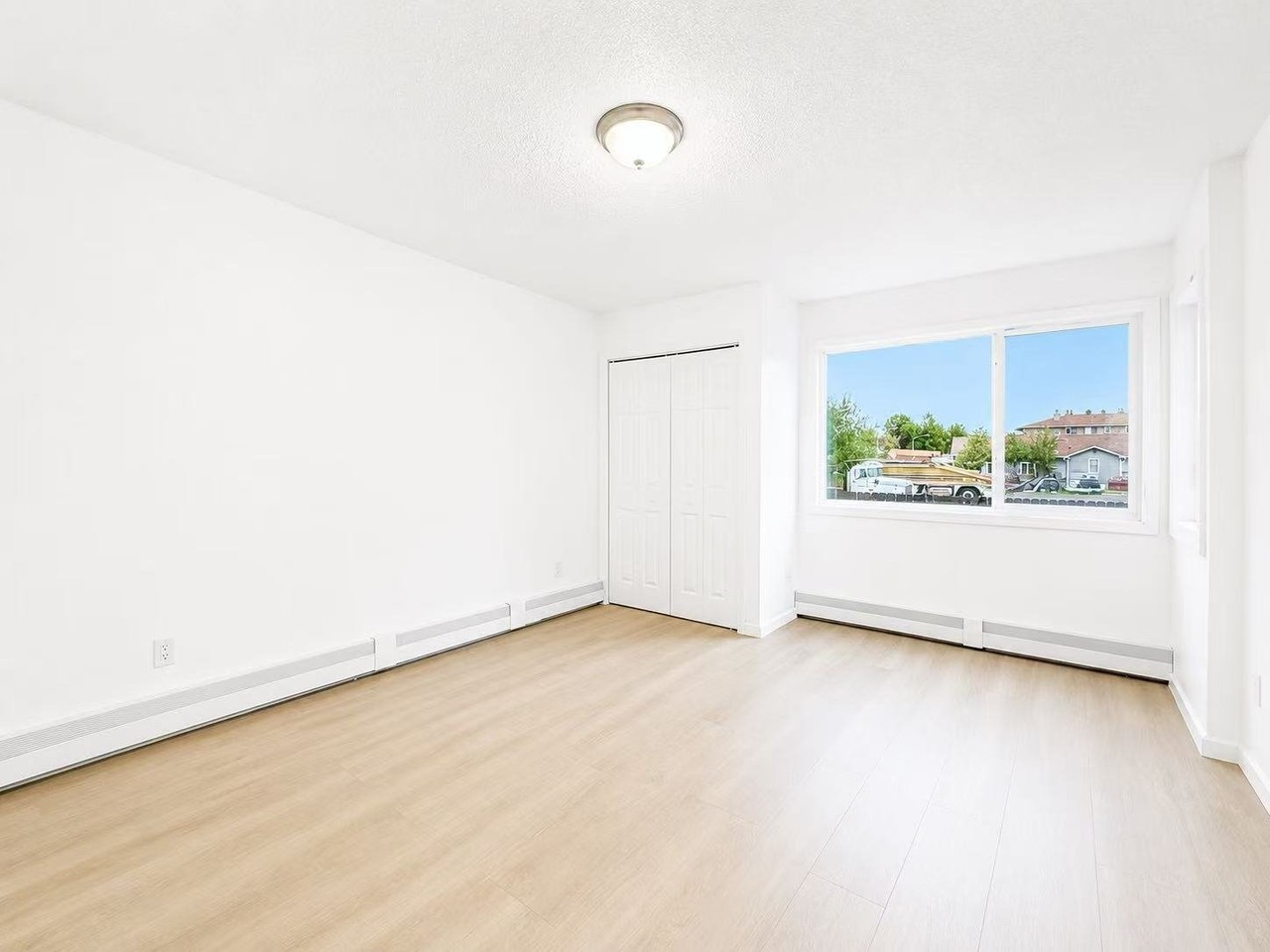 4011 Turnagain Blvd E #2 - Photo 6 of 11