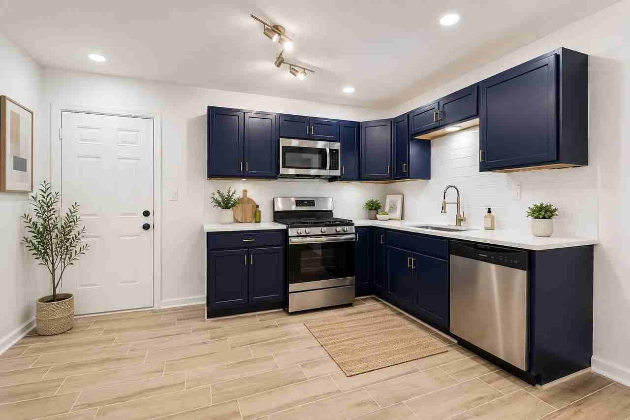 3159 Bobolink Dr - Photo 3 of 6