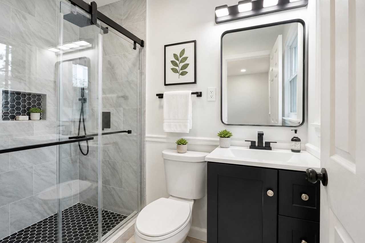 3159 Bobolink Dr - Photo 4 of 6