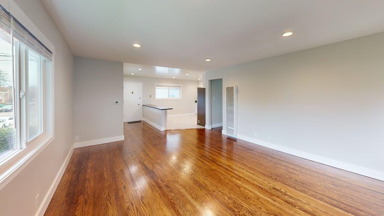2060 Santa Clara Ave #E - Photo 4 of 16
