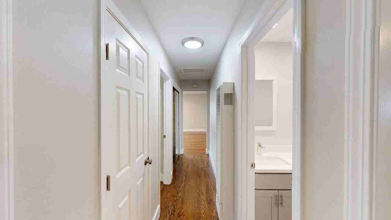 2060 Santa Clara Ave #E - Photo 6 of 16