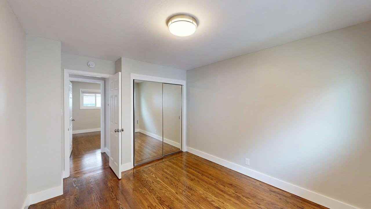 2060 Santa Clara Ave #E - Photo 7 of 16