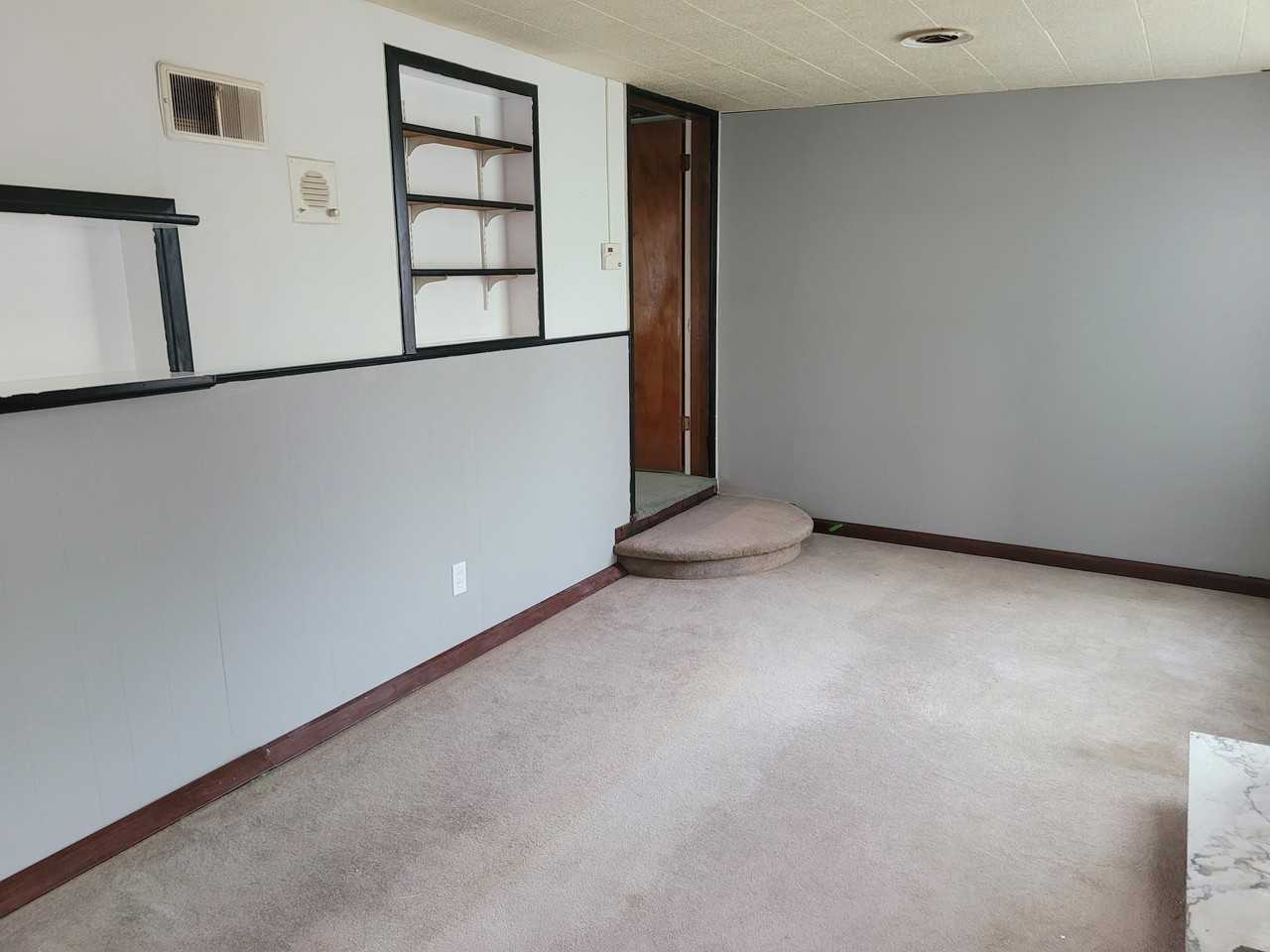 10455 Big Bend Rd - Photo 2 of 10
