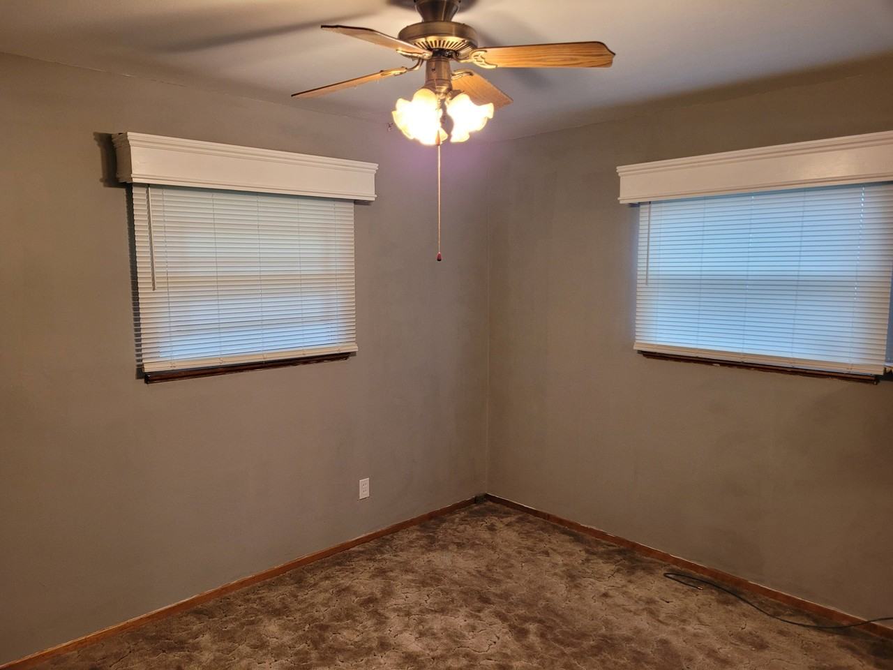 10455 Big Bend Rd - Photo 4 of 10