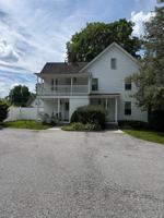 featured image of 322 N Elm St #2
