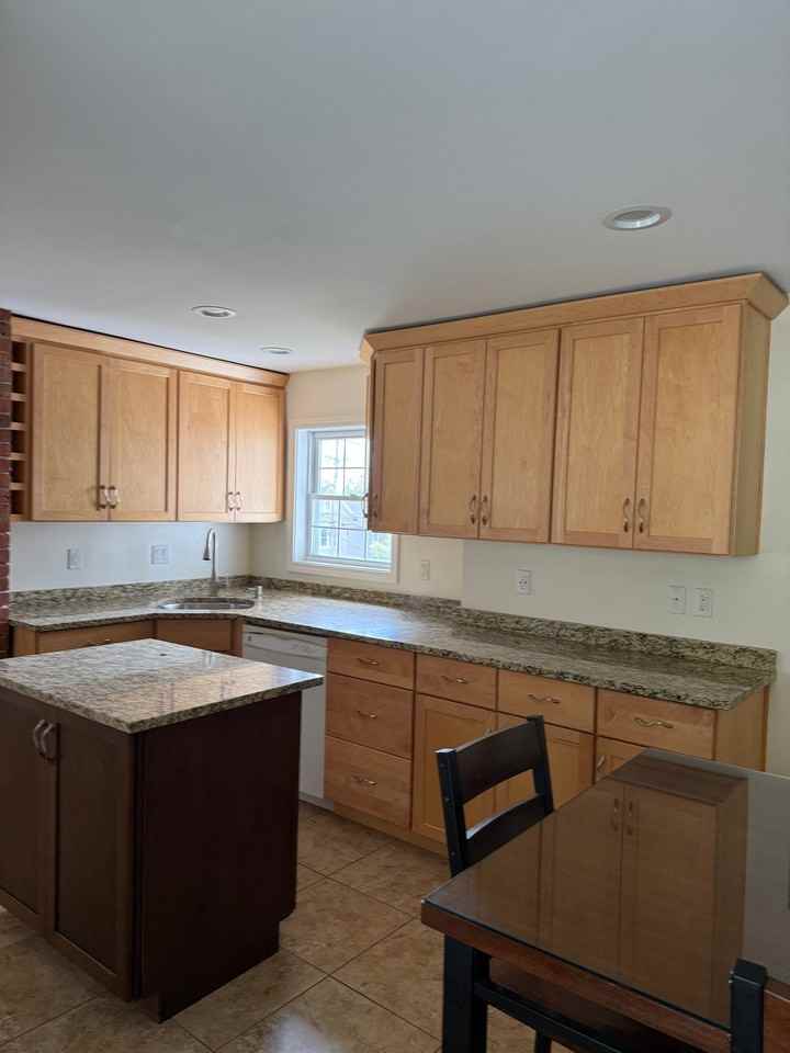 322 N Elm St #2 - Photo 5 of 15