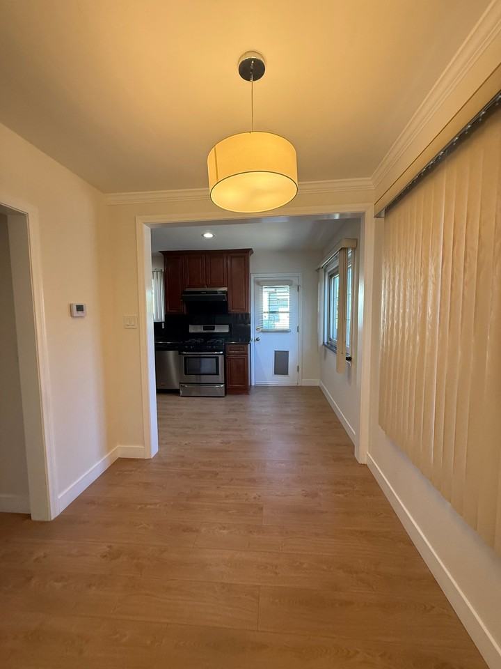 2008 N Rose St - Photo 2 of 19