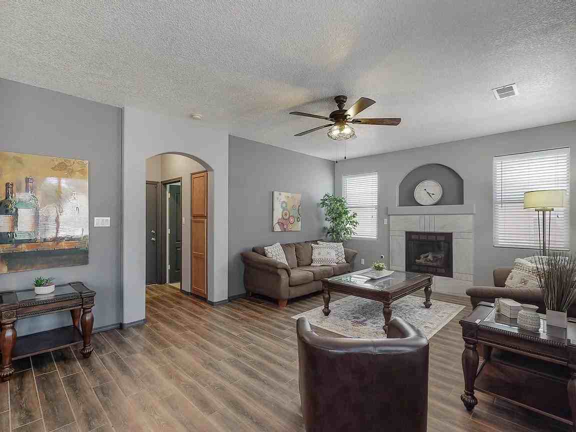 3538 Red Canyon Rd Ne - Photo 7 of 12