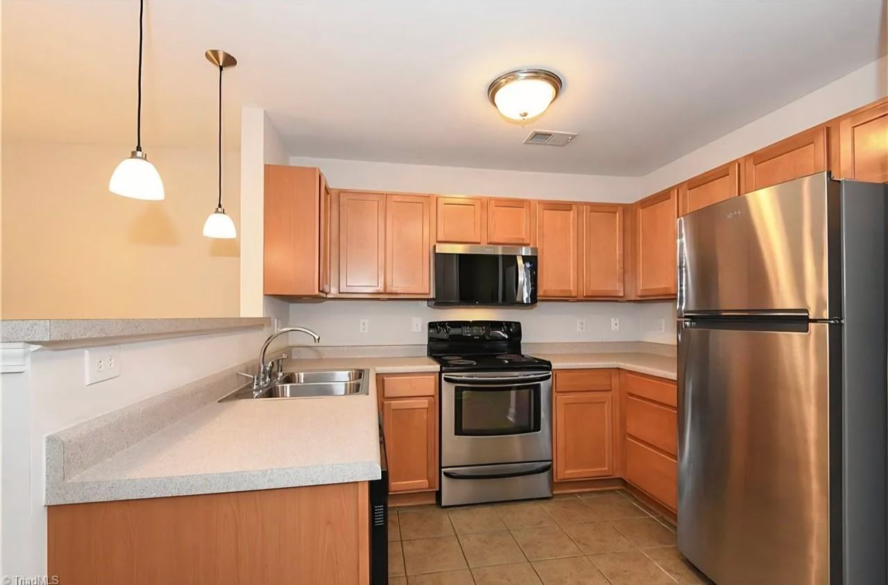 5236 Hilltop Rd #111 - Photo 3 of 16