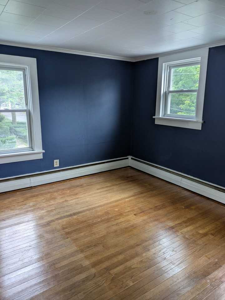 101 Shaver Ave #101-2 - Photo 5 of 6