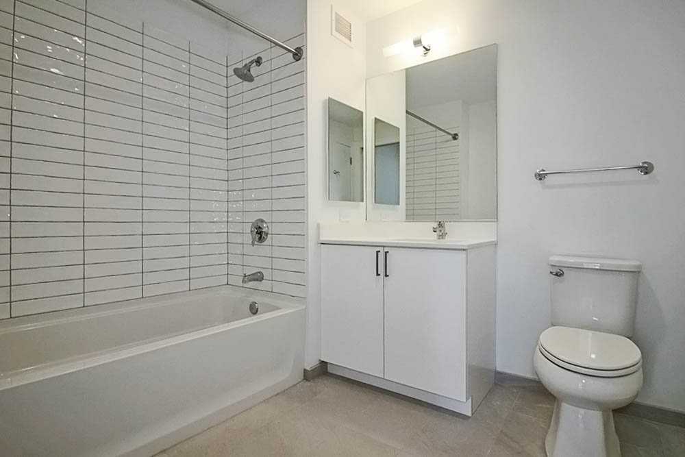 817 W Van Buren St #509 - Photo 3 of 20