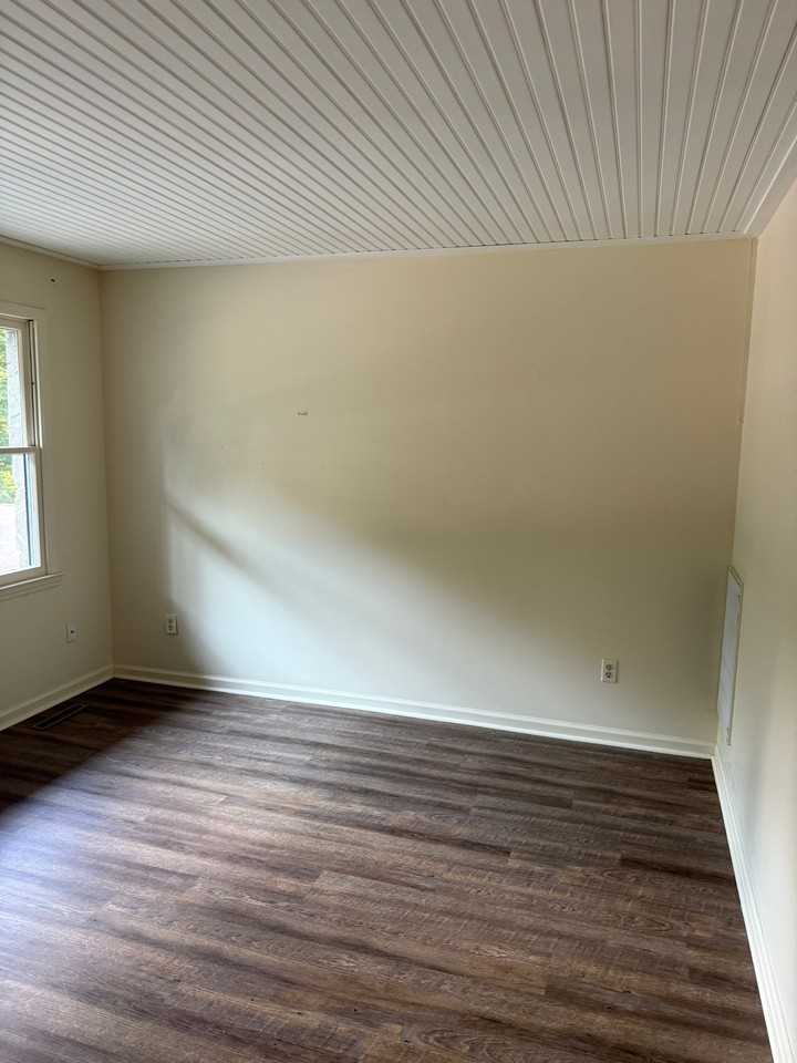 348 River Rd #A1 - Photo 5 of 12