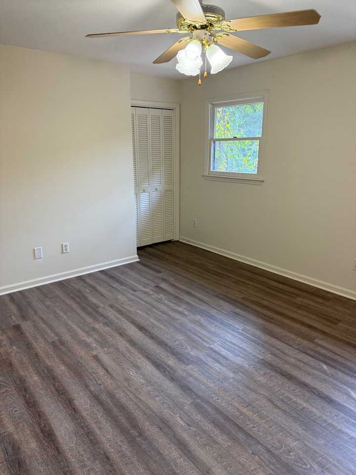 348 River Rd #A1 - Photo 7 of 12