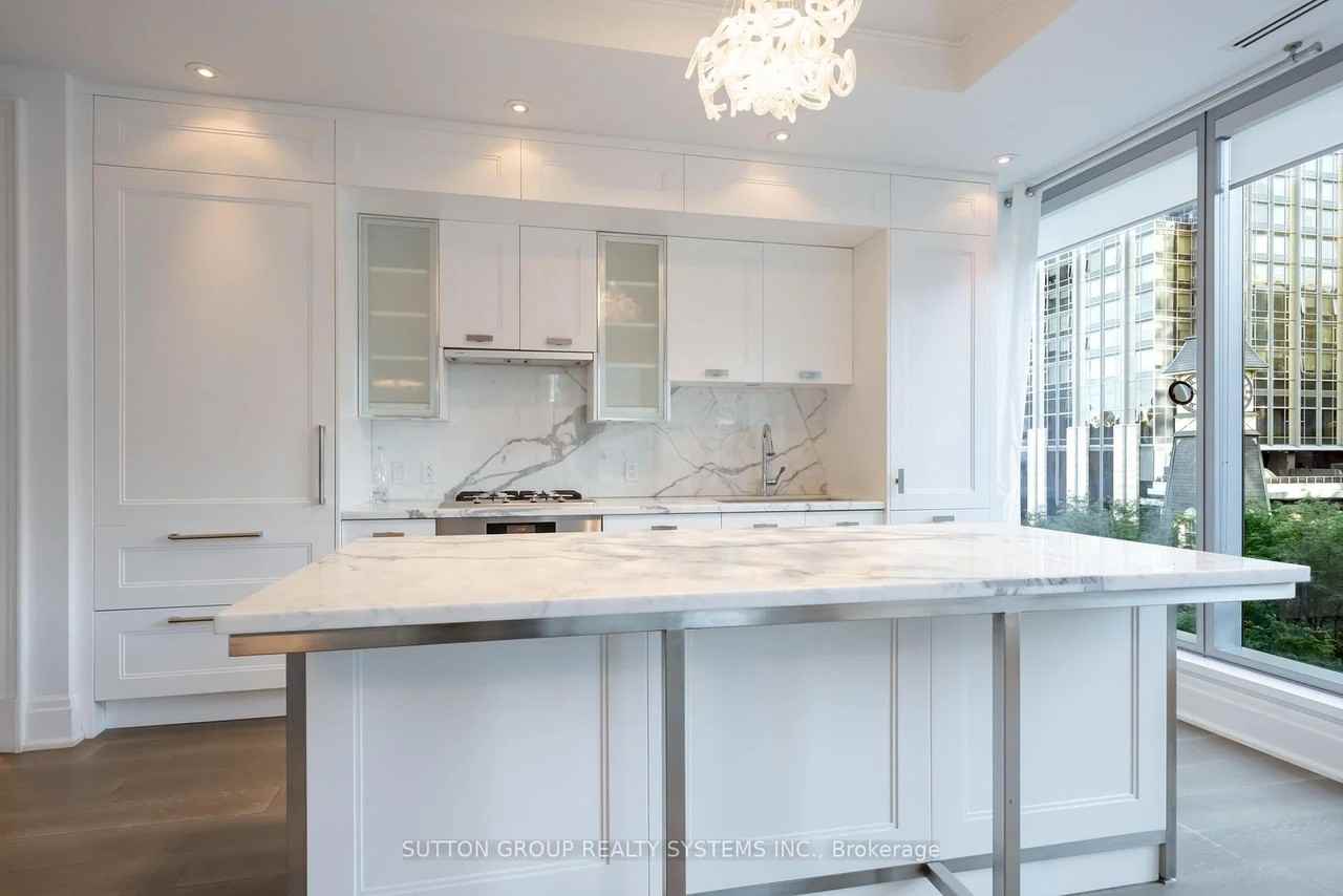 55 Scollard Street - Photo 4 of 47