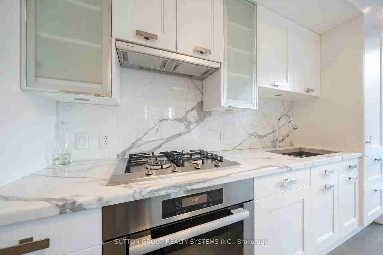 55 Scollard Street - Photo 7 of 47