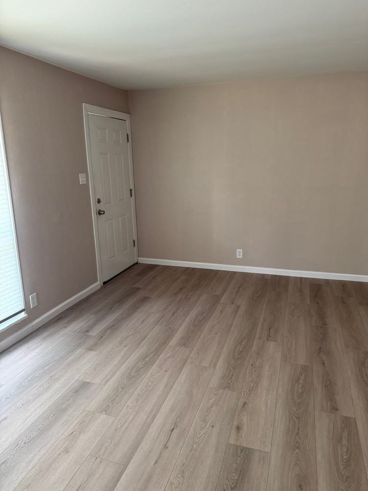 5616 Parchester Dr #NA - Photo 2 of 10