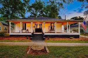 featured image of 226 Huger St #NA