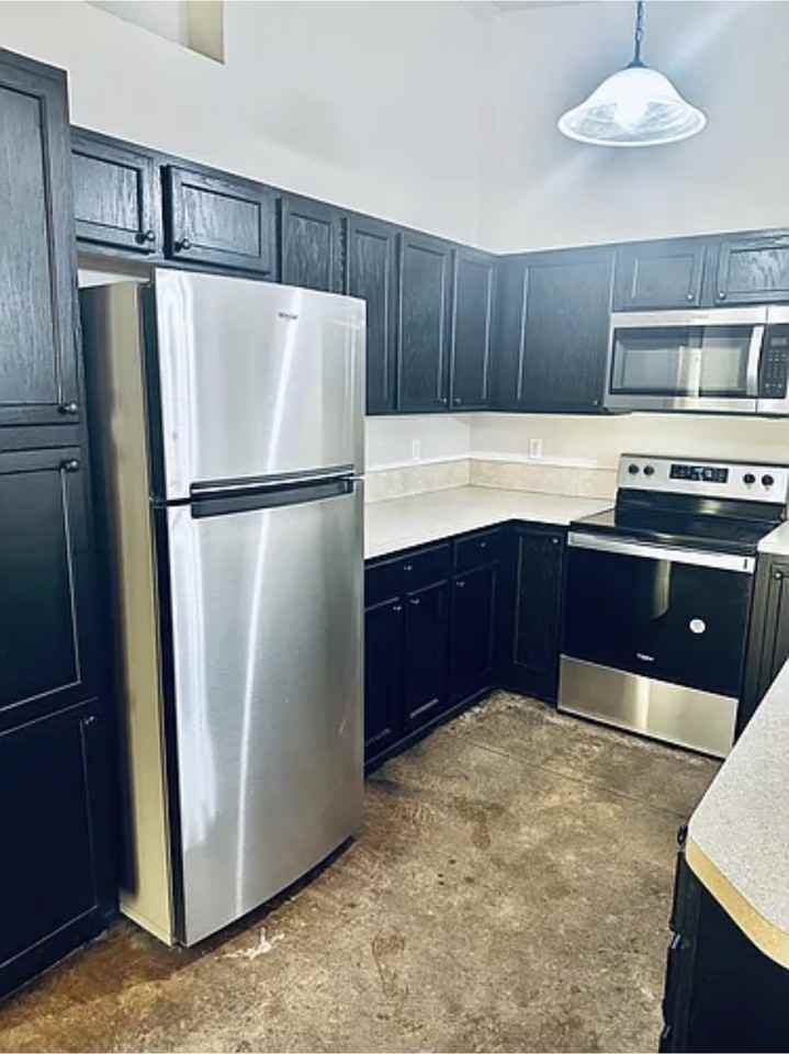 514 W Meadow Creek Cir #514 - Photo 3 of 8