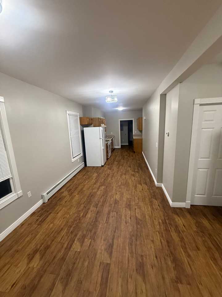 59 Gaffney Pl #1FL - Photo 2 of 8