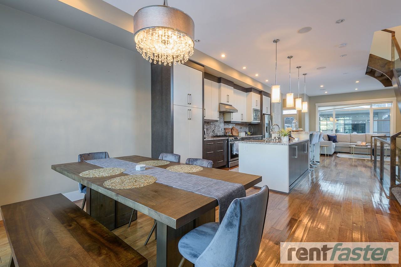 1903 44 Ave Sw - Photo 7 of 33