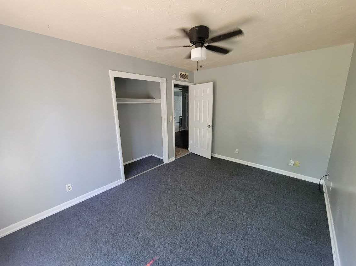 903 W 24th St #NA - Photo 7 of 10