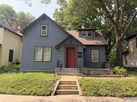 featured image of 1332 N 4th St